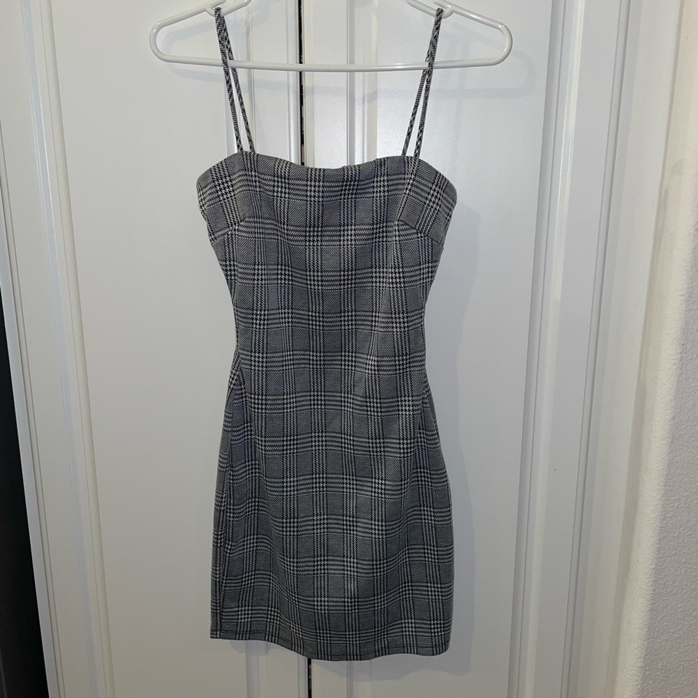 WINDSOR black and white dress X-Small